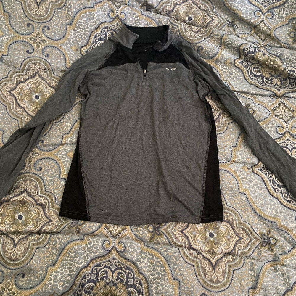 Black and gray jacket I don’t don’t do shipping sorry!